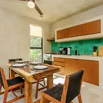 Eco-sustainable Luxury Between Hotspots & Town By Stella