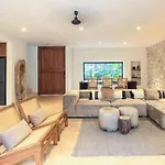 Elegant Boho Style Villa Jungle Views In Rooftop Deck & Outstanding Raw Pool In Holistika