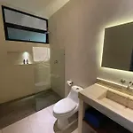 Jungle View 2bed 2bath Condo/ Wi-fi/ Pool/ Gym *