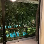 Apartamento Jungle View 2bed 2bath Condo/ Wi-fi/ Pool/ Gym