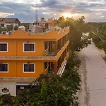 Itza La Veleta Tulum