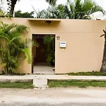 Hiphipstay - The Pablo Escobar Villa