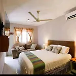 Hiphipstay - The Pablo Escobar Villa