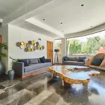 Elegant Trendy Apartment In Tulum With Infinity Pool, Breathtaking Jungle View & Bottle Of Wine Per Stay