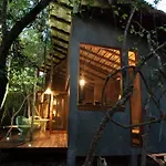 Villa Ojo De Arbol, Boutique In The Real Jungle