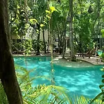 Apartamento Jungle View 2bed 2bath Condo/ Wi-fi/ Pool/ Gym