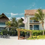 Tago Tulum By G Hotels