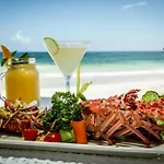 Estrellas - Located At The Party Zone Hotel Tulum