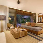 Copal Apartahotel 5*