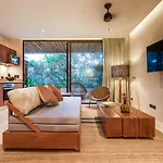 Copal Apartahotel 5*