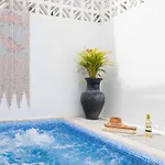 Cozy 3 Bedrooms Townhome-centrally Located-gated-wifi