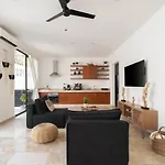 Apartamento Cozy 3 Bedrooms Townhome-centrally Located-gated-wifi Tulum
