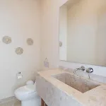Cozy 3 Bedrooms Townhome-centrally Located-gated-wifi Apartamento Tulum
