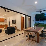 Cozy 3 Bedrooms Townhome-centrally Located-gated-wifi Apartamento Tulum