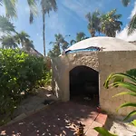 Hip Hotel