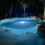 Glamping Bunga Lotus Campsite *