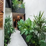 Esmeralda Boutique Hotel & Residences