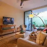 Departamento 2 Recamaras Con Alberca Privada A 10 Minutos De La Playa *
