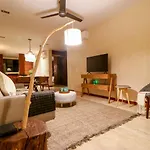 Departamento 2 Recamaras Con Alberca Privada A 10 Minutos De La Playa Apartamento *