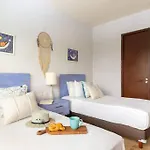 Crlstalida Swim Up & Free Bikes By Casa Paraiso