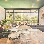 Luxury - Private Cenote & Gym Apartamento *