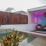 Luxury Penthouse 3br With Private Pool & Rooftop La Veleta Apartamento