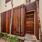 Afra 3 Beautiful Jungle House With Private Pool