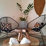 Casa Naia Guest house