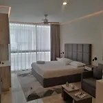 Estudio Nuevo Y Comodo