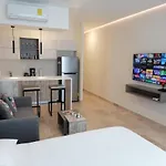 Estudio Nuevo Y Comodo