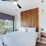 Apartamento Spacious Condo, Beautiful Pool, Wi-fi - Casa Kaanal 104 Tulum