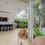 Spacious Condo, Beautiful Pool, Wi-fi - Casa Kaanal 104 Apartamento *