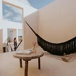 Eterna 4*