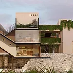Eterna Hotel 4*