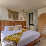 Eterna Hotel 4*