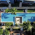Spacious Condo, beautiful pool, Wi-Fi - Casa Kaanal 104