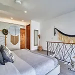 Neem 14 1br Bohogem In The Heart Of Apartment *