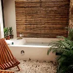 Apartment Jungle Hideaway 2br/plunge Pool Tulum