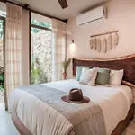 Jungle Hideaway 2br/plunge Pool