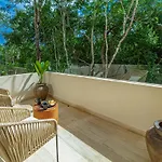 Paramar Viva En Aldea Zama Tulum
