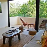 Lx Con Vista A La Jungla Apartamento *