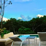 Lx Con Vista A La Jungla Apartamento *
