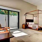 Beachfront Villa In Exclusive Complex Tulum With Cook & Housekeeping