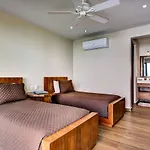Beachfront Villa In Exclusive Complex Tulum With Cook & Housekeeping