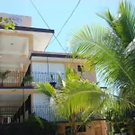 Andrea's Hotel