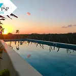 Villa Vicenta