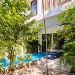 Luxurious Villa At Exclusive Gated Community La Privada Aldea Zama, 5 Bedroom Private Pool & Concierge Service