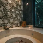 Hotel Yum Kaax Boutique 4*