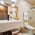 Spacious & Comfy Penthouse Oasis With Plunge Pool Apartamento
