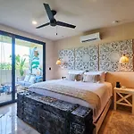 Spacious & Comfy Penthouse Oasis With Plunge Pool Tulum